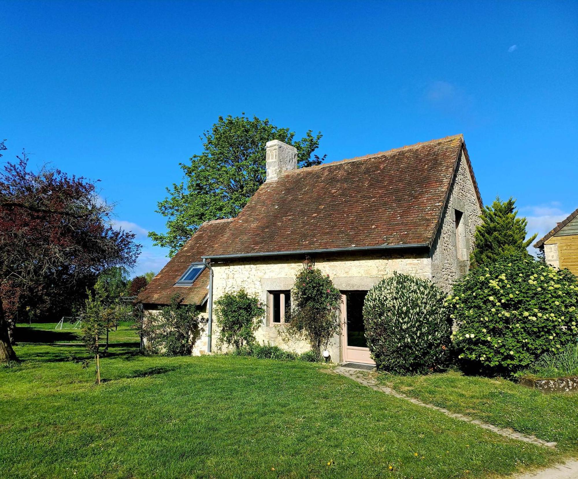 La Garenciere - La Petite Maison Champfleur  Buitenkant foto